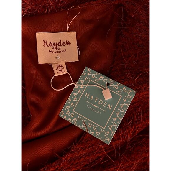 Hayden Los Angeles NWT Short Sleeve Eyelash Blouse Plus Size 3X - Picture 4 of 4